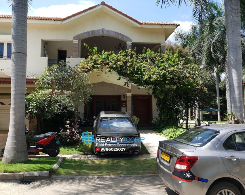 4BHK Villa Sale In Adarsh Palm Retreat